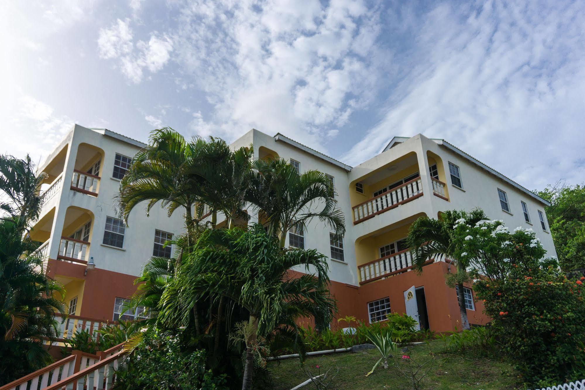 Hillside Apartments 金斯敦 外观 照片